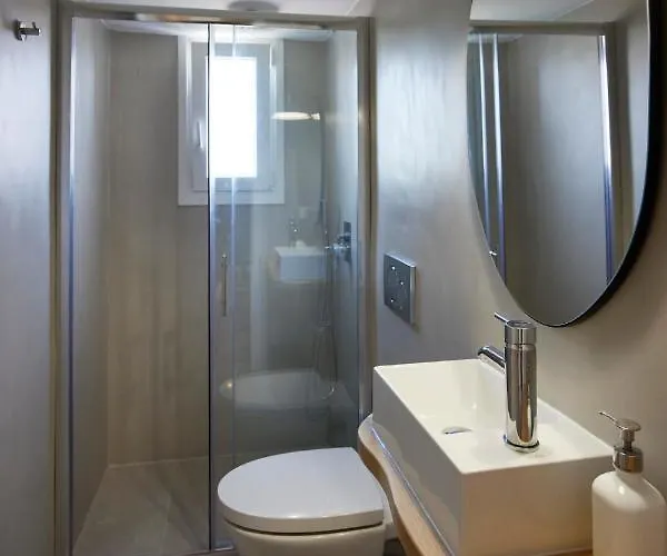 Spiliada Private House * Batsi